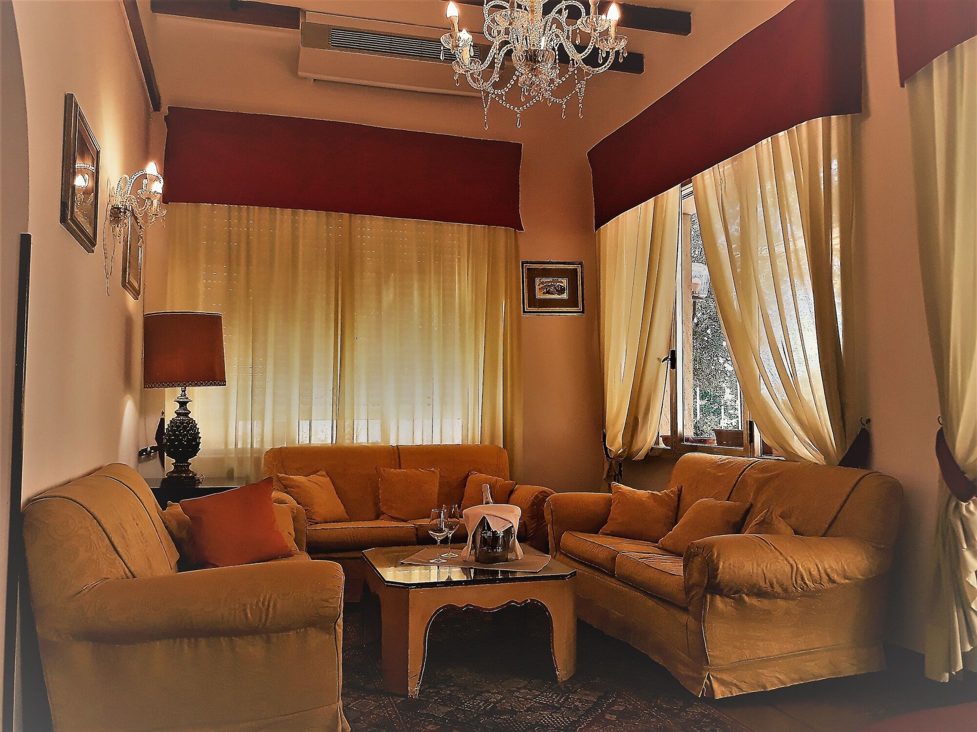 Hotel Casa Rossa Монтекатини-Терме Экстерьер фото